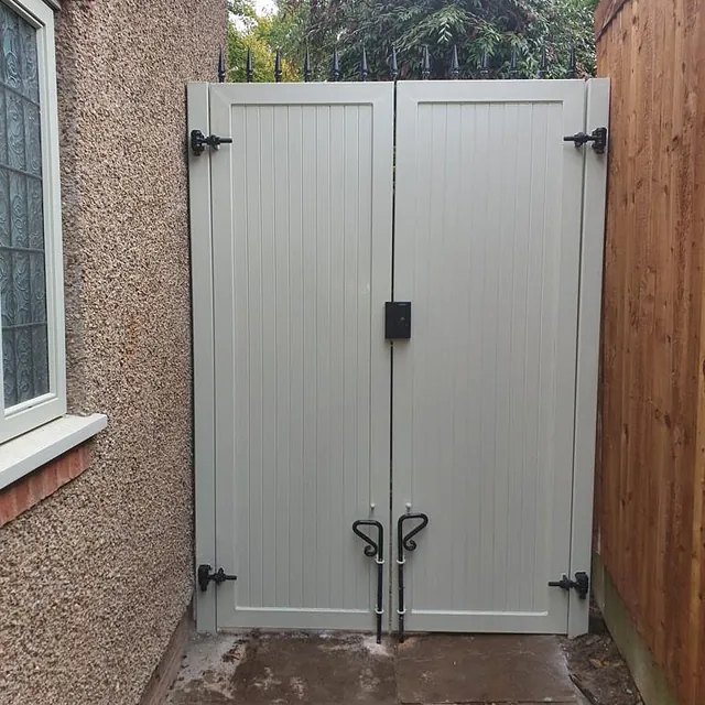 bespoke gate