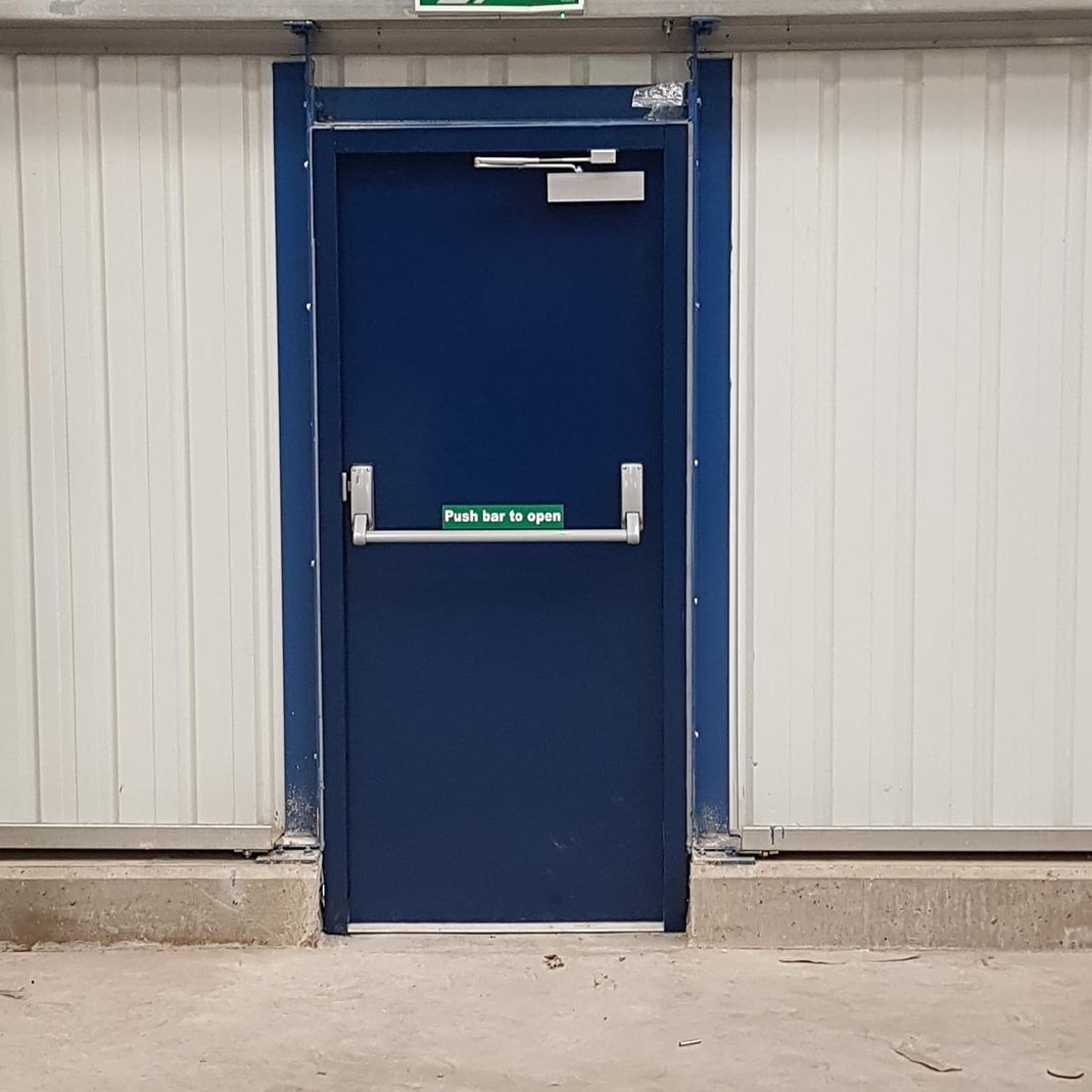 Fire exit door
