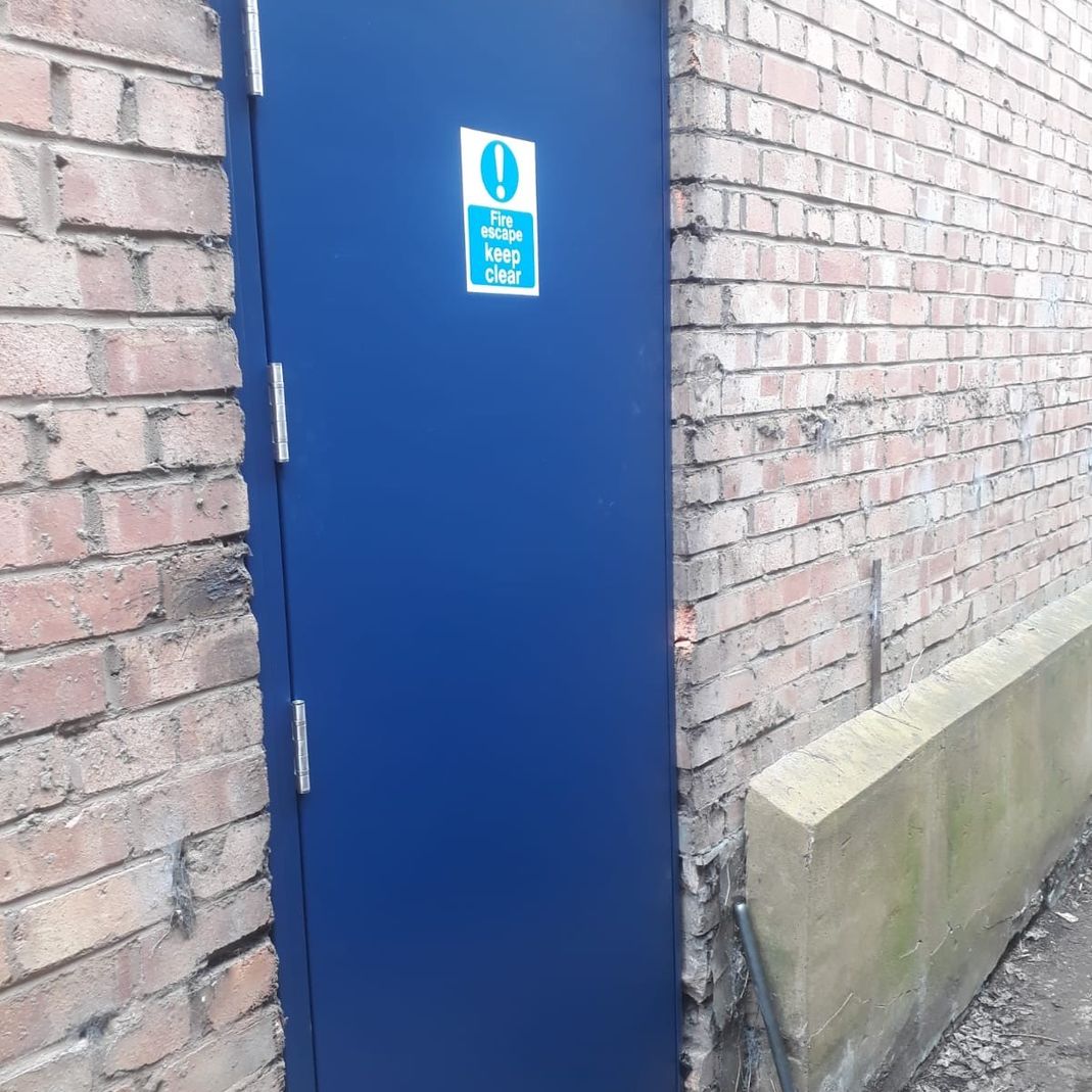 External steel door