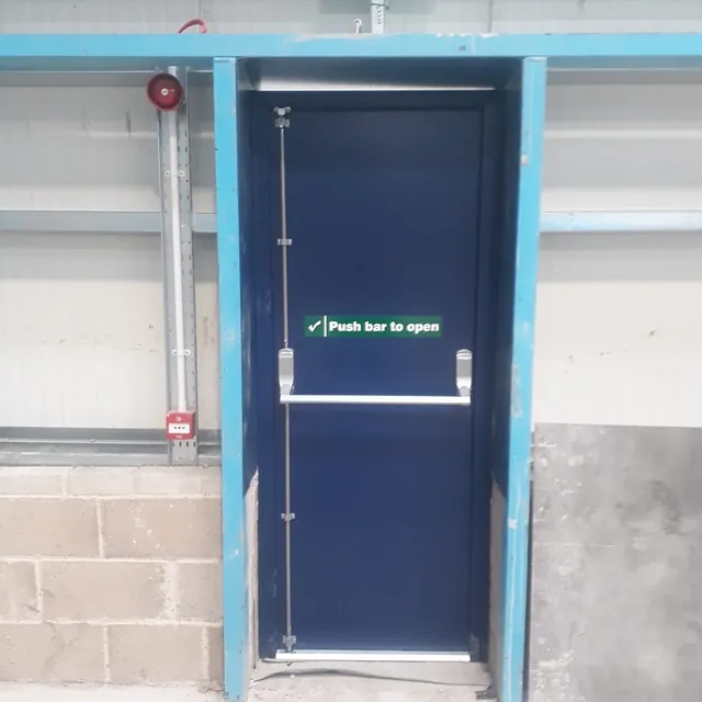 Fire door internal